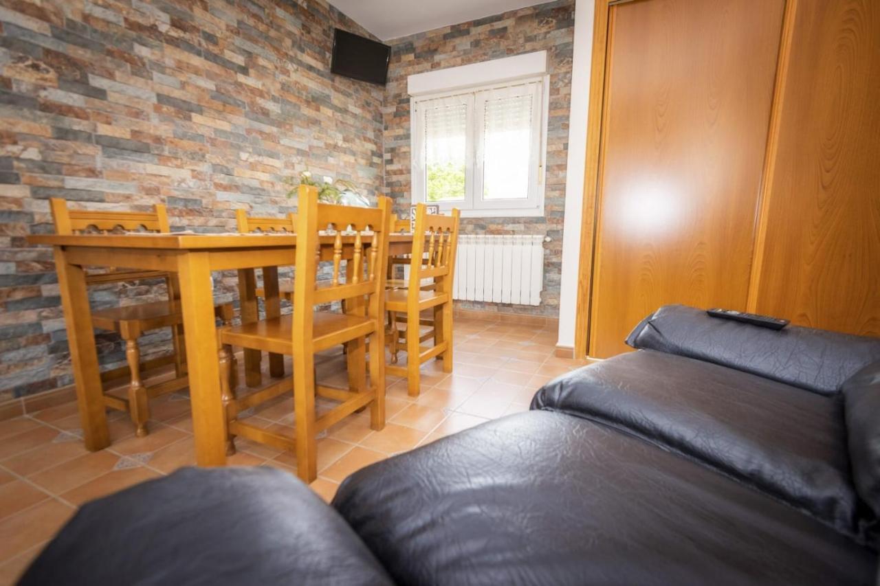 Apartamentos Pumarin Santa Marina  المظهر الخارجي الصورة